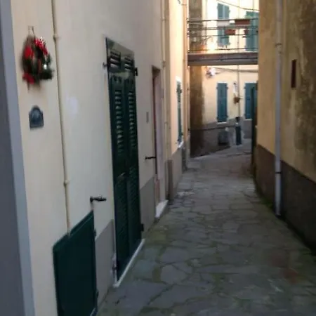 A Ca Del Lungo Apartment